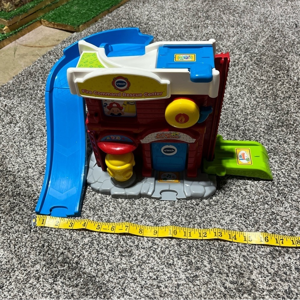 VTech Go! Go! Smart Wheels Fire Command Rescue Center As Is See Note - Picture 5 of 7